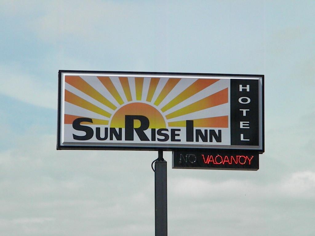 Sunrise Inn Hotel Mondovi Dış mekan fotoğraf